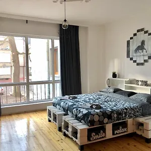 Spacious Modern Vintage Flat In The Heart Of , Sofia Bulgarie